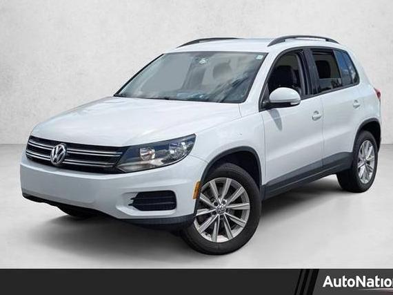 VOLKSWAGEN TIGUAN LIMITED 2018 WVGAV7AX5JK003830 image